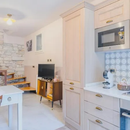 Casa Granai Torano Apartment